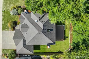 26038 SE 38th St, Sammamish, WA 98029 - Photo 32
