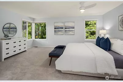 26038 SE 38th Street, Sammamish, WA 98029 - Photo 22