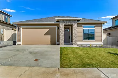 569 S Oasis Loop, East Wenatchee, WA 98802 - Photo 2