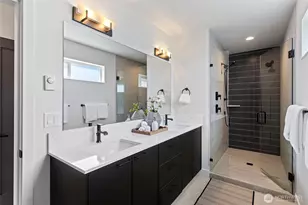 4432 Dayton Ave N, Seattle, WA 98103 - Photo 34