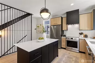 4432 Dayton Ave N, Seattle, WA 98103 - Photo 18