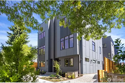 4432 Dayton Avenue N, Seattle, WA 98103 - Photo 1