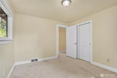 8003 NE 203rd Street, Kenmore, WA 98028 - Photo 10
