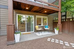 21307 48th Ave W, Mountlake Terrace, WA 98043 - Photo 2