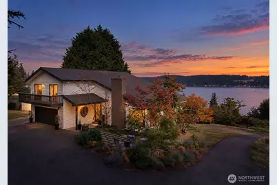 4721 Honeymoon Bay Road, Freeland, WA 98249 - Photo 1
