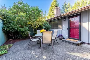 14836 SE 16th St, Bellevue, WA 98007 - Photo 2