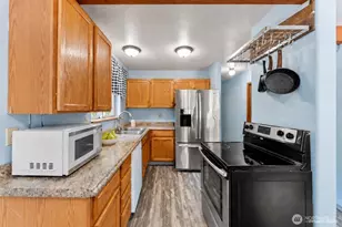 41666 Mountain View Ln, Concrete, WA 98237 - Photo 10