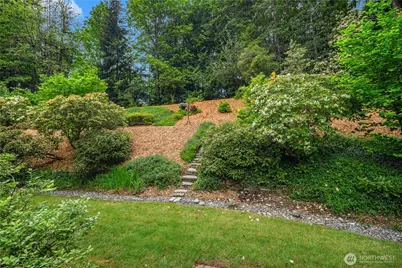 21422 SE 37th Street, Sammamish, WA 98075 - Photo 28