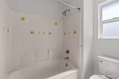 19920 14th Avenue E, Spanaway, WA 98387 - Photo 10