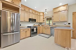 43131 Mountain Hwy E, Eatonville, WA 98328 - Photo 8