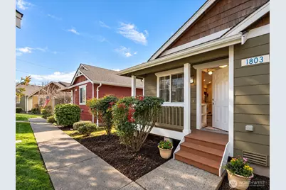 1803 Wildflower Way, Sedro Woolley, WA 98284 - Photo 4
