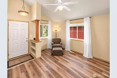 1803 Wildflower Way, Sedro Woolley, WA 98284 - Photo 6