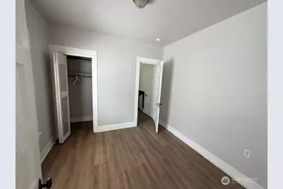 819 6th Avenue N, Seattle, WA 98109 - Photo 14