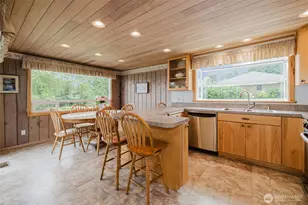 8167 E Cricket Ln, Port Orchard, WA 98366 - Photo 8