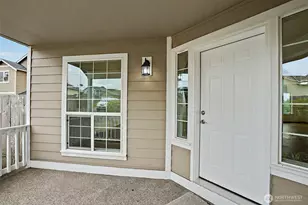 2213 189th St E, Tacoma, WA 98445 - Photo 2