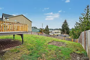 2213 189th St E, Tacoma, WA 98445 - Photo 28