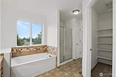 2213 189th Street E, Tacoma, WA 98445 - Photo 18