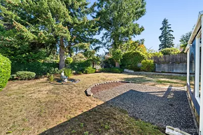 2124 E 17th Street, Bremerton, WA 98310 - Photo 28