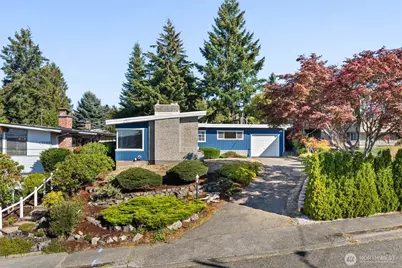 2124 E 17th Street, Bremerton, WA 98310 - Photo 2