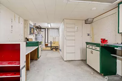 2124 E 17th Street, Bremerton, WA 98310 - Photo 26