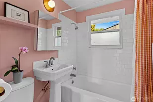 314 NW 44th St, Seattle, WA 98107 - Photo 14