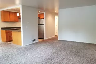 13807 Greenwood Ave N, Seattle, WA 98133 - Photo 30