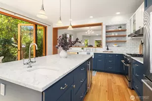 6702 20th Ave NW, Seattle, WA 98117 - Photo 10