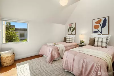 6702 20th Avenue NW, Seattle, WA 98117 - Photo 22