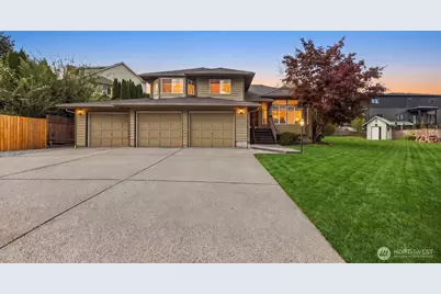 15928 Larch Way, Lynnwood, WA 98087 - Photo 2