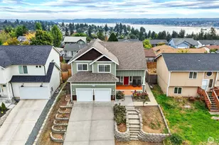 1216 Humphrey Ave W, Bremerton, WA 98312 - Photo 2