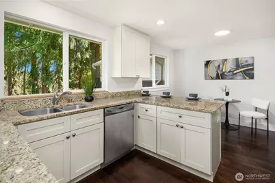 22706 NE 12th Place, Sammamish, WA 98074 - Photo 14