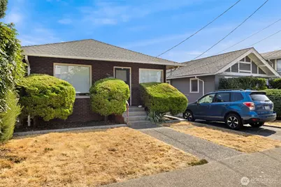 1726 Dexter Avenue N, Seattle, WA 98109 - Photo 1