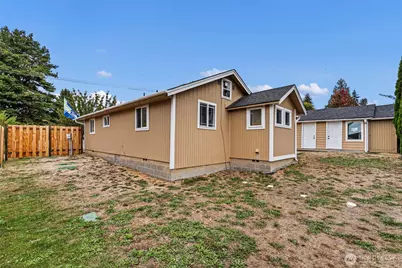 3018 Hollywood Avenue NE, Bremerton, WA 98310 - Photo 20