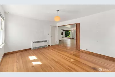 912 S Magnolia Lane, Tacoma, WA 98465 - Photo 16