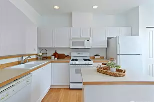 22609 42nd Pl S, Kent, WA 98032 - Photo 10