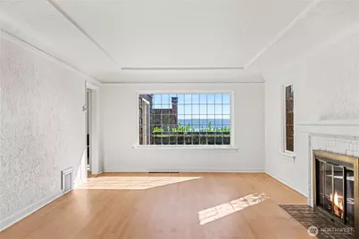 4530 51st Avenue NE, Seattle, WA 98105 - Photo 10