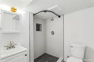 4530 51st Ave NE, Seattle, WA 98105 - Photo 30