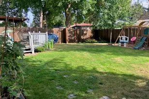 708 Alder St, Sultan, WA 98294 - Photo 10