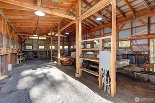 35601 NE Ammeter Rd, Washougal, WA 98671 - Photo 32