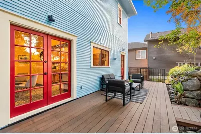 3426 12th Avenue W, Seattle, WA 98119 - Photo 16