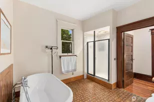 3426 12th Ave W, Seattle, WA 98119 - Photo 22