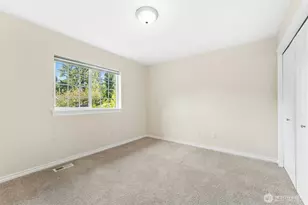 723 N 198th St, Shoreline, WA 98133 - Photo 24