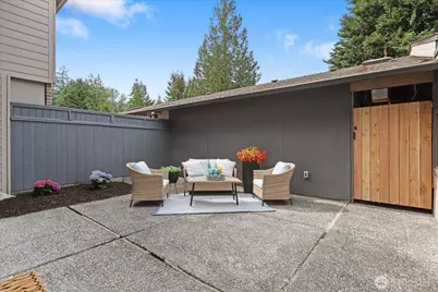 1035 156th Avenue NE #33, Bellevue, WA 98007 - Photo 18