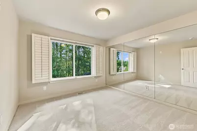 23431 NE 10th Place, Sammamish, WA 98074 - Photo 14
