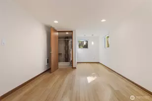11704 Palatine Ave N, Seattle, WA 98133 - Photo 34