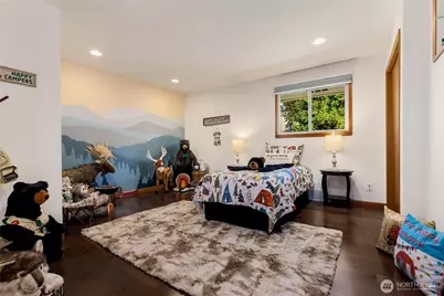 11704 Palatine Avenue N, Seattle, WA 98133 - Photo 24