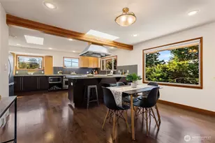 11704 Palatine Ave N, Seattle, WA 98133 - Photo 10