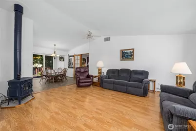 115 Eagle Glen Court, Eatonville, WA 98328 - Photo 8