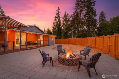 8305 51st Avenue NE, Marysville, WA 98270 - Photo 2