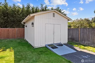 722 89th Street SE, Everett, WA 98208 - Photo 32
